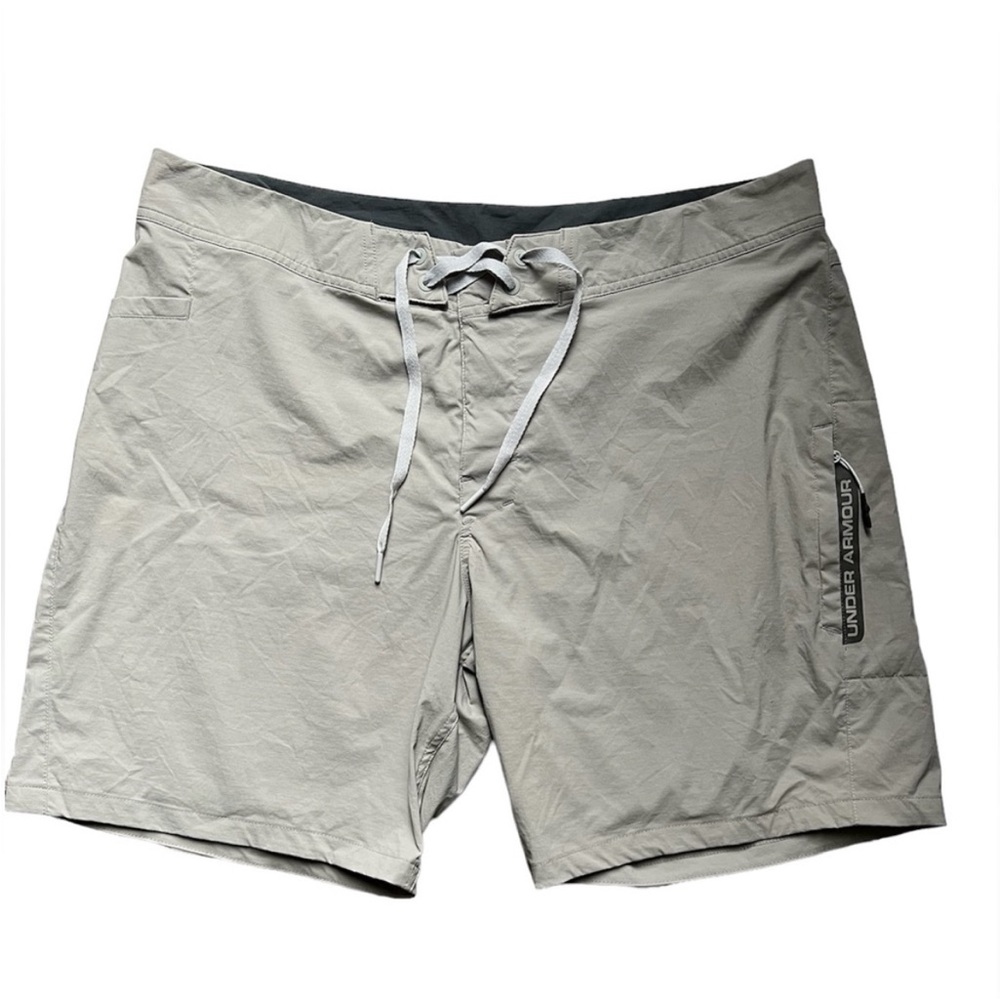 Under Armour board shorts men’s loose fit heatgear swim stone greige size 38